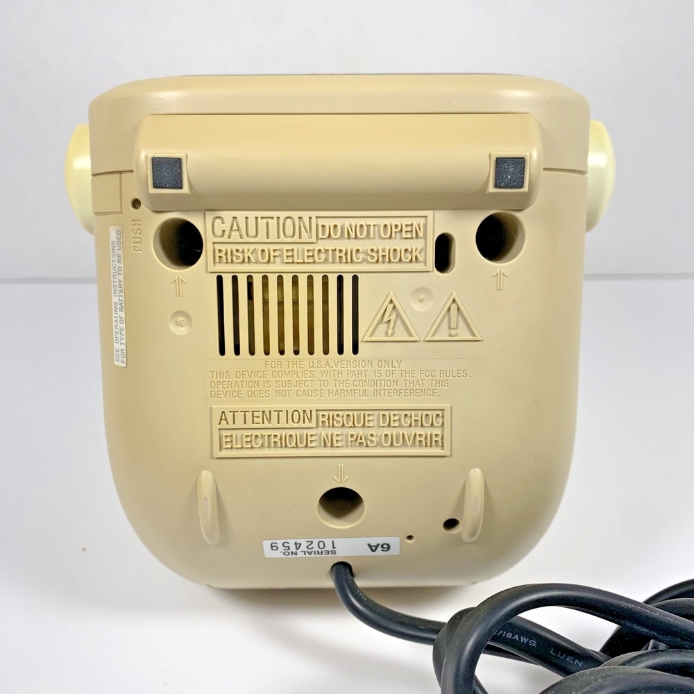 Sony Dream Machine Liv Dual Alarm Digital Clock-Radio ICF-C180 AM/FM Beige-White - Picture 9 of 13
